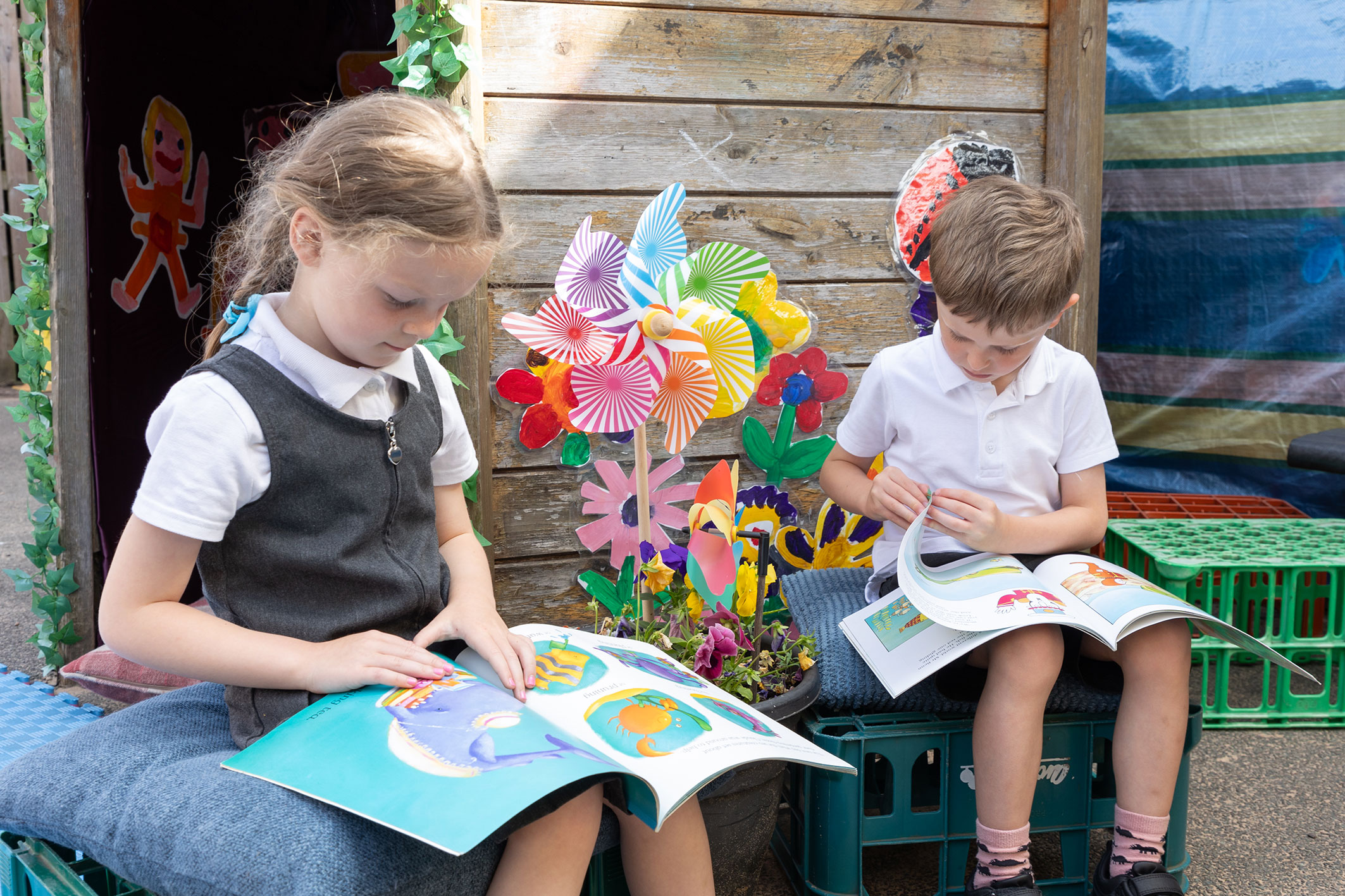 children reading